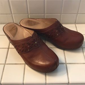 Dansko clogs, size 41 (9.5 US), brown EUC